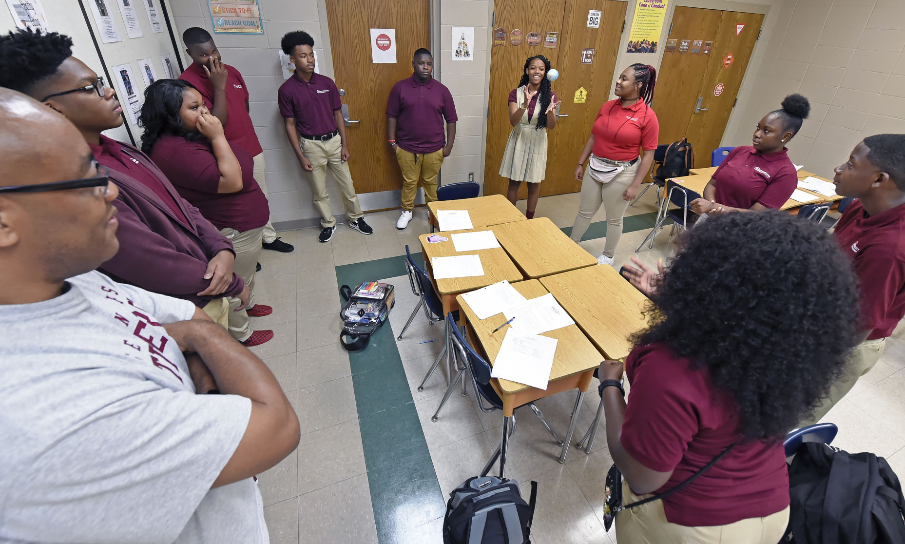 BR.firstdayofschool0150.080919 bf.jpg